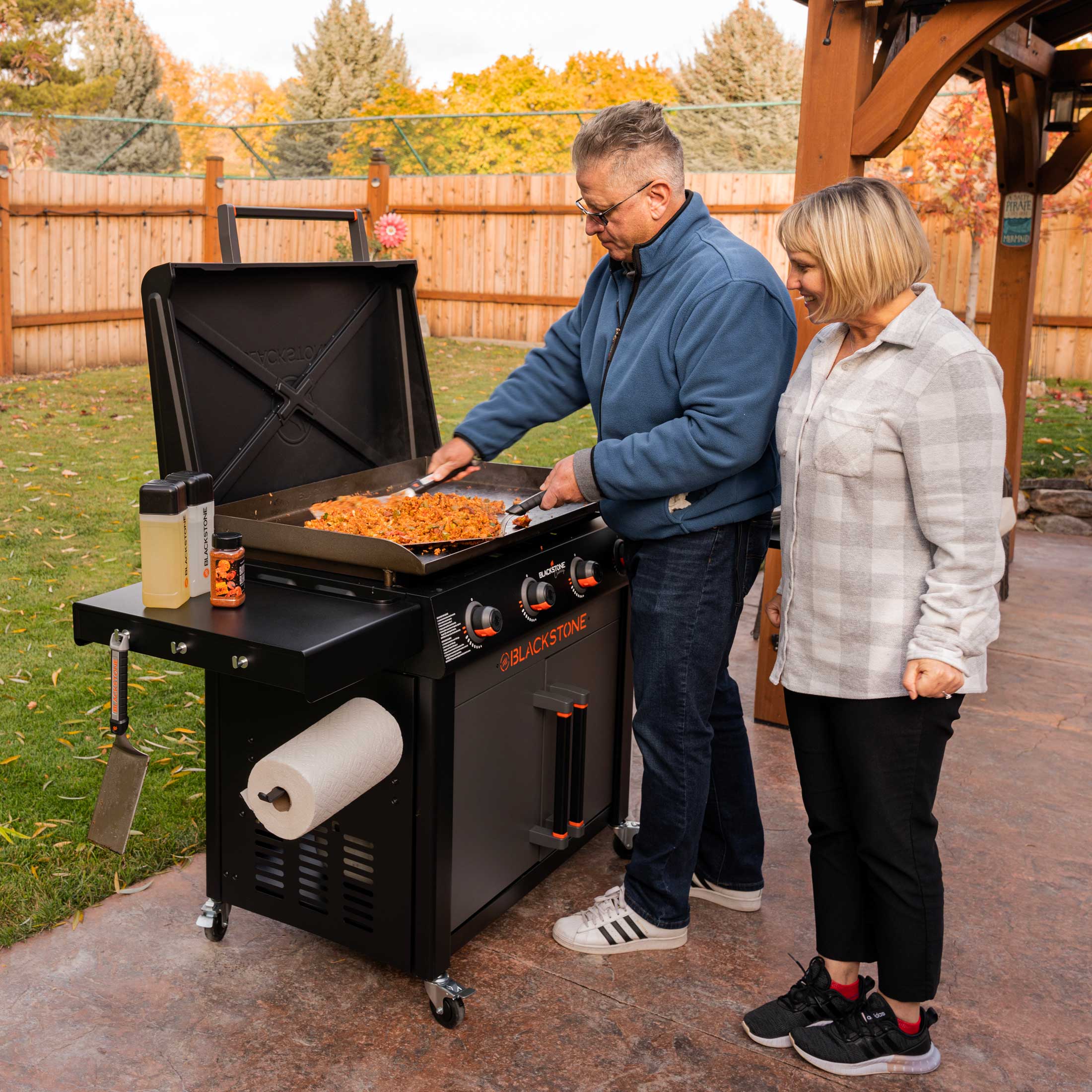 Blackstone 36" Cabinet Griddle with side table - My Store